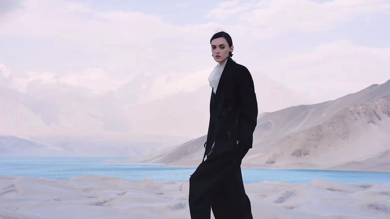 COMMERCIAL — НИКА БЕРГЕР